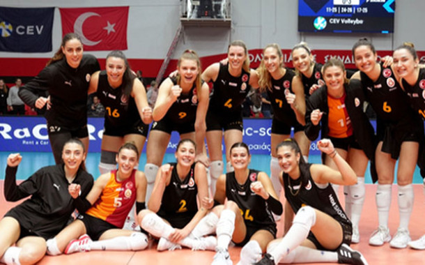 Galatasaray, Yunan'a Set Vermedi